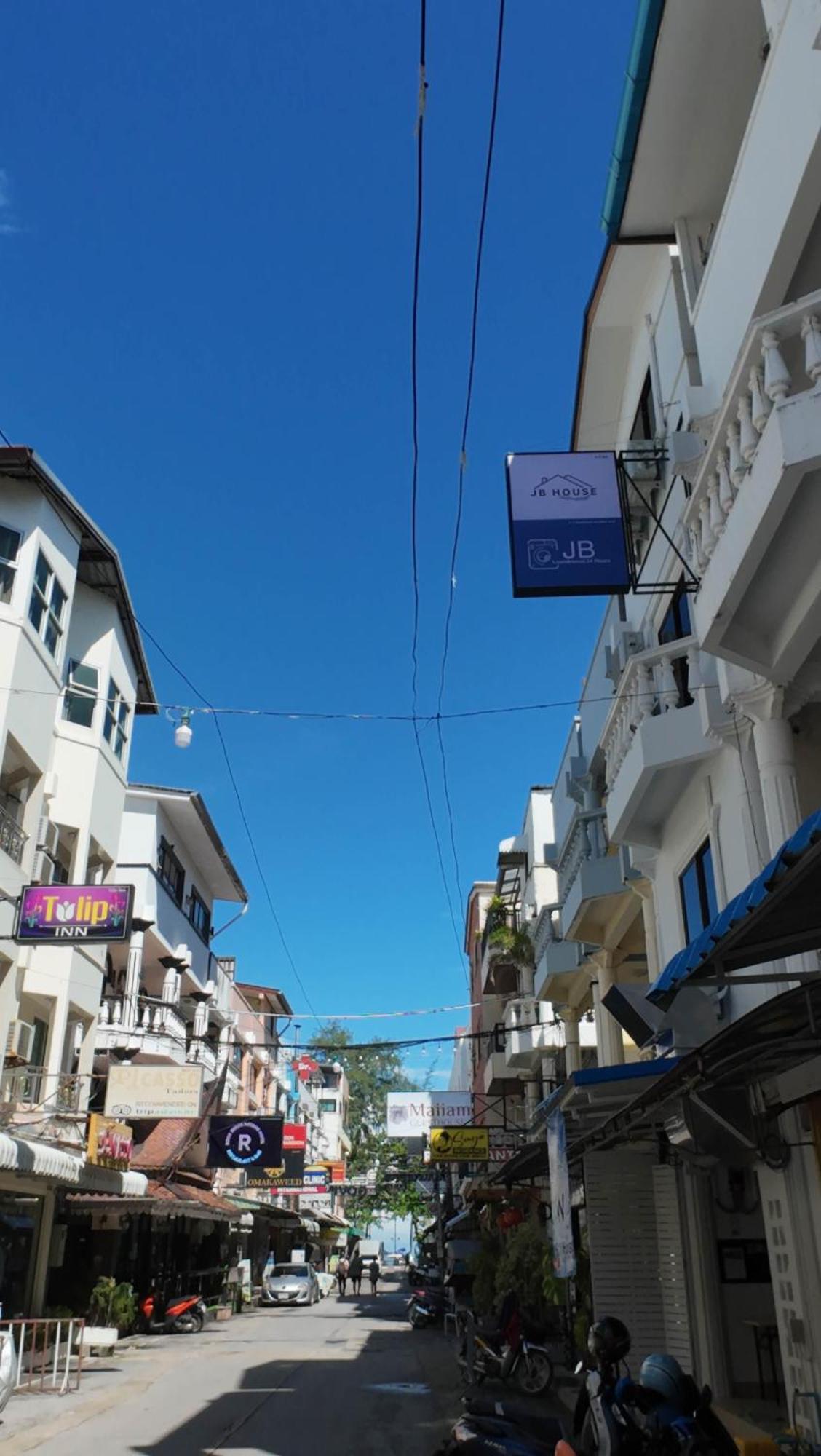 Jb House Patong Hostel Εξωτερικό φωτογραφία