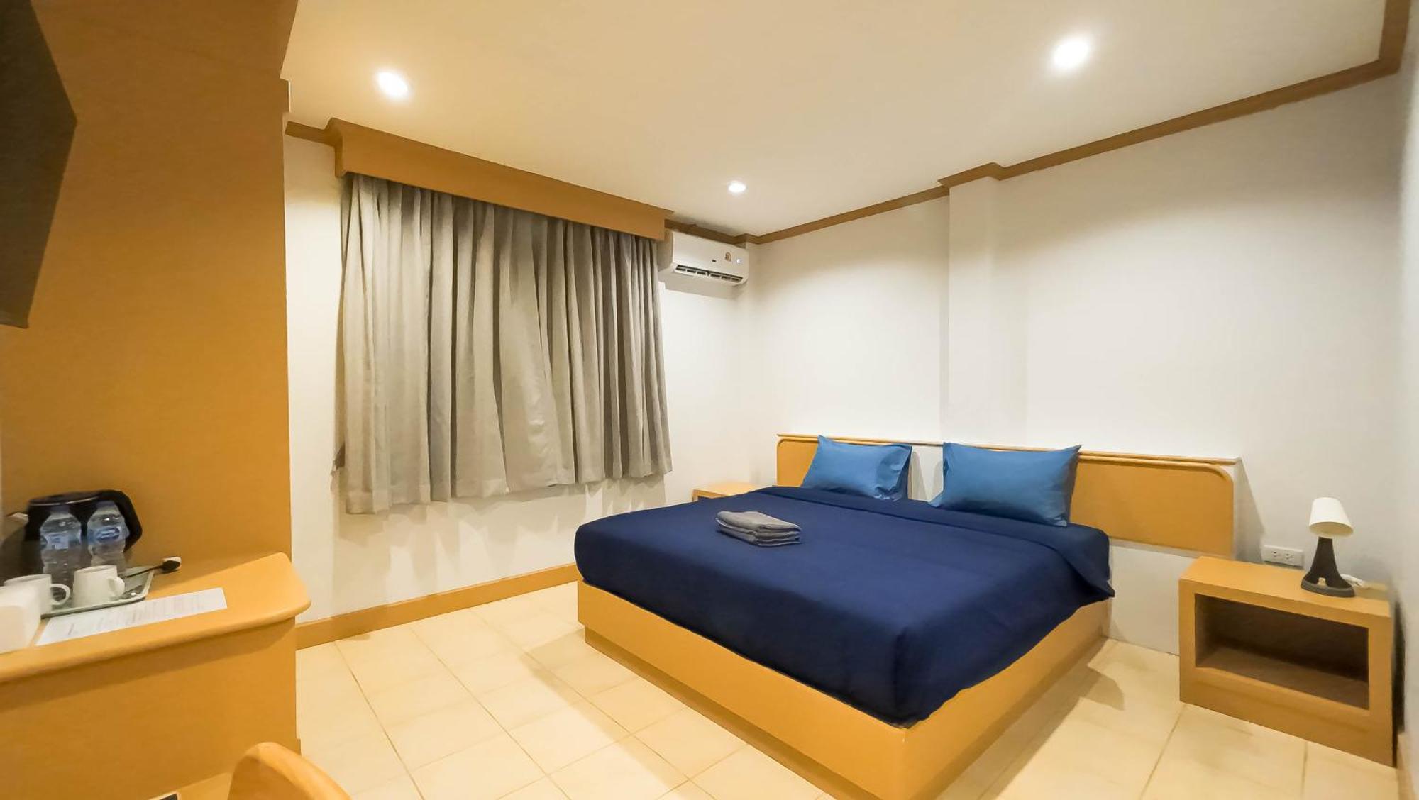 Jb House Patong Hostel Εξωτερικό φωτογραφία